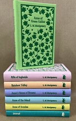 The Anne of Green Gables Collection: 6 Book Set plus Journal- NO BOX