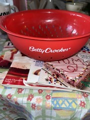 Betty Crocker Gift Set see description and pics