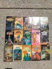 Large Lot 81 Vintage DAW Science Fiction PBs Nice Cnd Great Variety Fst Ship