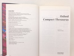 Oxford 4-Volume Reference Desk Set – Dictionary Thesaurus Quotations Usage