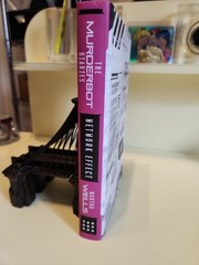 2020 FIRST EDITION THE MURDERBOT DIARIES HC COLLECTIBLE DECOR BOOK S6