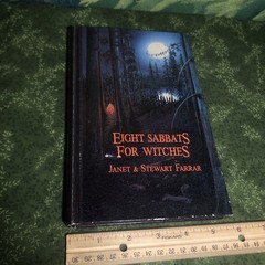 EIGHT SABBATS FOR WITCHES ~ JANET/STEWART FARRAR *Very Good” 1981 HC Occult Book