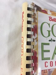 Betty Crocker’s Good & Easy Cookbook, Year 1996 Ring Bound 432 Pages
