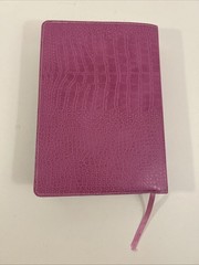 The Everyday Life Bible Fashion Edition Pink Soft Leather Cover 2009 *READ, SEE*