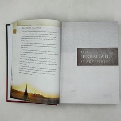 The Jeremiah Study Bible David Jeremiah Hardcover 2013 1st Ed Worthy USA Red