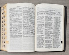 Unmarked 1971 KJV Dickson New Analytical Indexed Bible; Black Leather Thumb Tabs