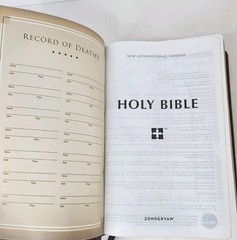 Holy Bible NIV Brown Leathersoft Cover Book Gold Gilded Page Edges