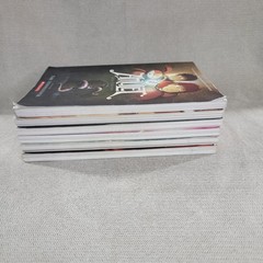 Amulet Book Set 6 Paperback Books 1 & 3-7 Kibuishi Illustrated Comic Book