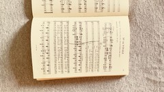 La Perichole Libretto Book Jacques Offenbach Boosey and Hawkes 1957, 241 Pages