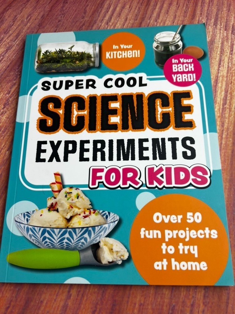 Awesome Science Experiments for Kids by Crystal Chatterton 2018 – NEW