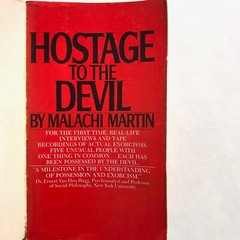 Hostage To The Devil by Malachi Martin 055310408X paperback occult paranormal