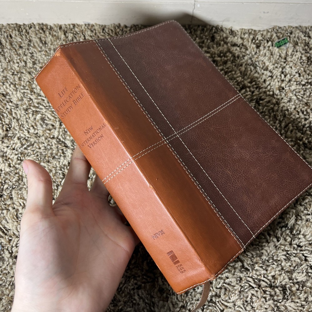 Life Application Study Bible NIV Large Print 2011 Italian Duo Tone Leather