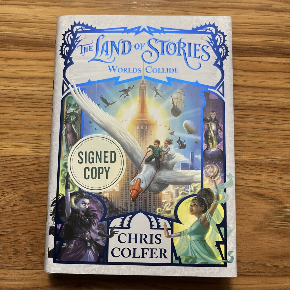 The Land Of Stories : Worlds Collide Signed By Chris Colfer HC/DJ 1st Ed. 2017