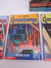 LOT OF 30: Vintage 90s RL Stine GOOSEBUMPS Books VG/EX All Different + Extras