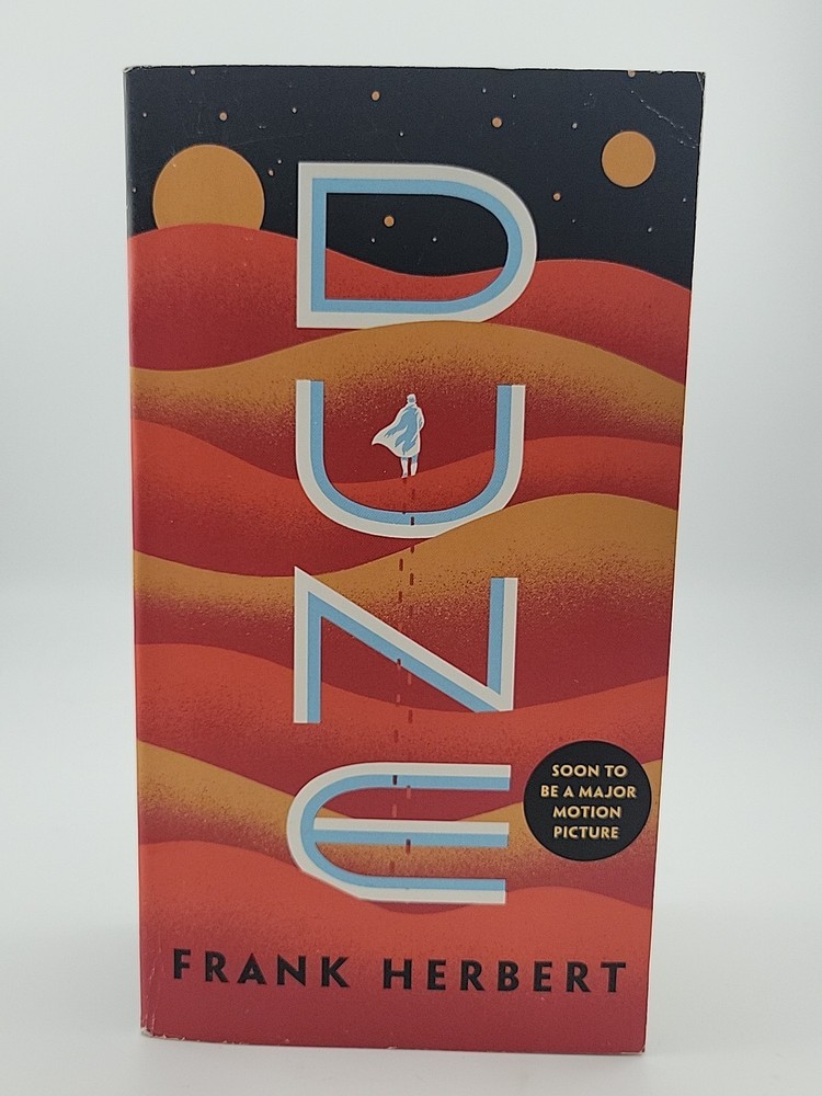 Dune by Frank Herbert (Paperback)