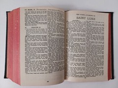 Holy Bible KJV Self Pronouncing Edition National Bible Press 1940s HB