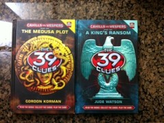 LOT 19 COMPLETE 39 CLUES 1-11 Cahills Vs Vespers 1-4 Infinity Ring 2-4 Trinity