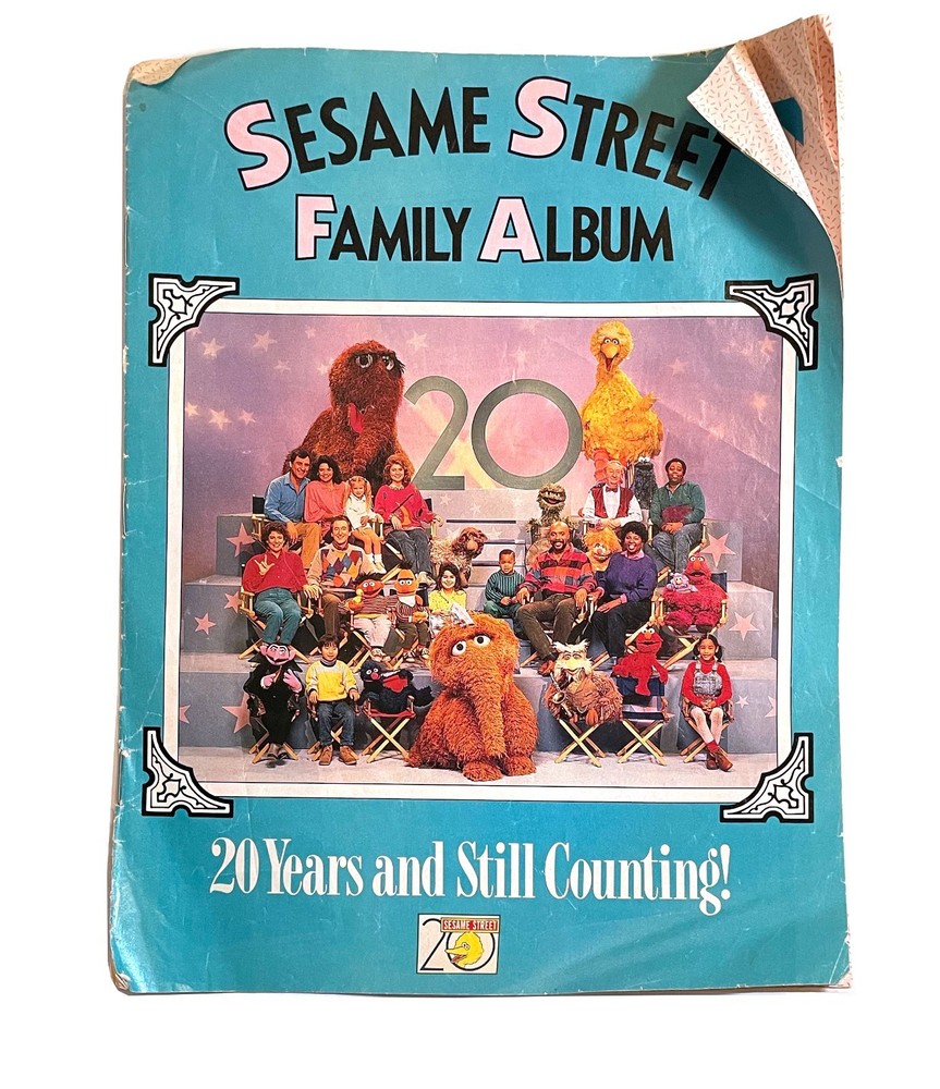 Sesame Street Family Album – 20 Years and Still Counting – 1989 Photo Book
