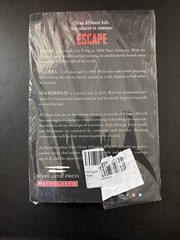Refugee by Alan Gratz 2017 Scholastic Paperback Brand New