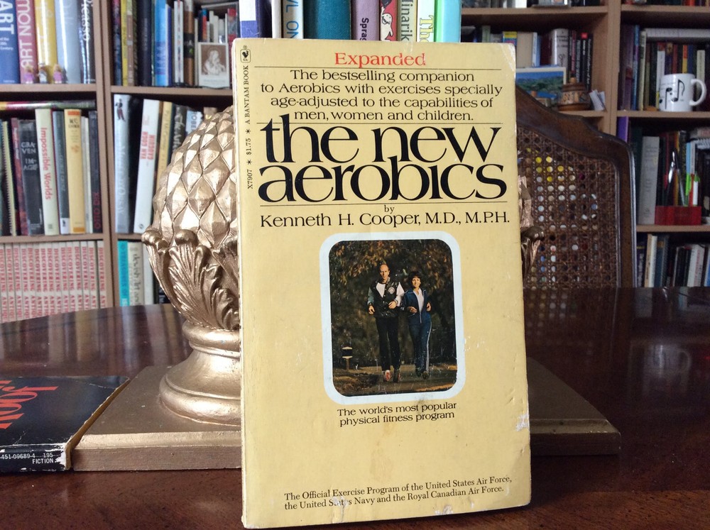 The New Aerobics Health by Kenneth H. Cooper Bantam Books (1975 Mass Market PB)