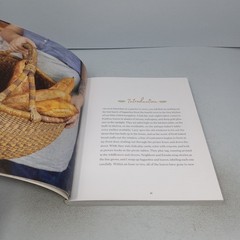 Bread Baking for Beginners: 2018 Callisto Publishing Paperback by Bonnie Ohara