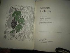 MEASURE FOR LIVING-Devotions & Poems of Affirmation-Roy Z. Kemp 88 Pages