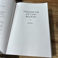 The Black Jewels: Trilogy: Daughter of the Blood / Heir to the Shadows / – GOOD