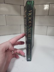 Vicious Secret: A Dark Romance (Deluxe Limited Edition) by Morgan Bridges Paperb