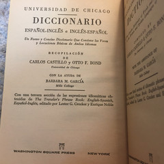 The University Of Chicago Spanish English English Spanish Dictionary Paperback