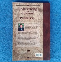 Kenneth Copeland Understanding the Covenant,Benny Hinn Good Morning Holy Spirit