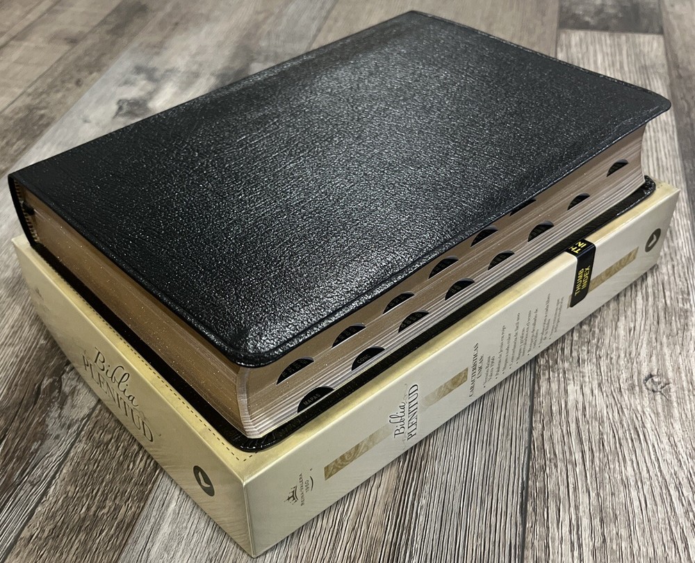 BIBLIA PLENITUD DE ESTUDIO, PIEL FABRICADA NEGRO con INDEX, REINA VALERA 1960