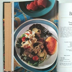 Vintage Southern Living 1990 Annual Recipes Cookbook Hardcover 360 Pages