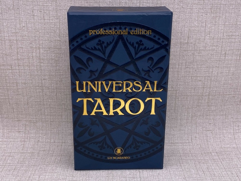 Universal Tarot Professional Edition Lo Scarabeo (English) 78 Card Set Book