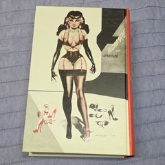 EXOTIQUE – 3 Volume Set w/ Slipcase TASCHEN Betty Page Pin-up Illustrated Books