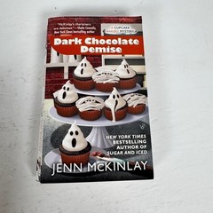 Jenn McKinlay Cupcake Bakery Mystery Series Books 1-4 Lot Cozy Fiction Paperback