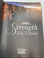 Lot of 5 David Jeremiah Hardcover and softcover Blue Turning Point Devotional