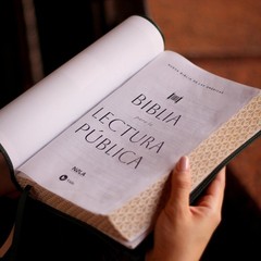 NBLA, Biblia para la Lectura Pública, Versificada, Letra Grande, Piel de Cabra,