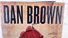 The Lost Symbol by Dan Brown Hard Cover 528 pages Book 2009 EUC