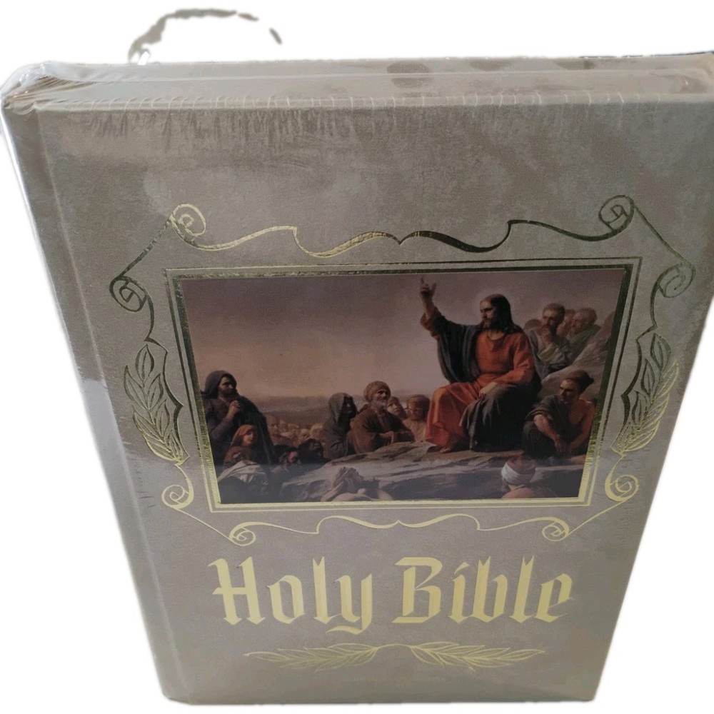 Holy Bible: Heirloom Family Bible (King James Version, Heirloom, UAW) Brand New
