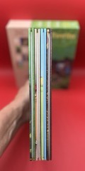 2 Abbeville Books Box Sets: Animal Fables & Family Favorites 8 Storybooks Total