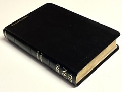 The NET Bible Black Compact Edition 2005 Premium Bonded Leather New English Tran