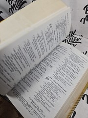 Good News New Testament Today’s Living Bible English Version 1976 Hardcover