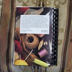 THE COMPLETE ENCYCLOPEDIA OF STITCHERY by Mildred Graves Ryan 1979 Spiral Cover