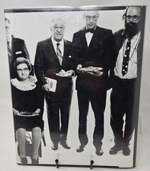 Avedon: Murals and Portraits – rare copy of Gagosian – Abrams 2012 copublication