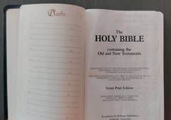 Holy Bible Premium Bonded Leather B&H KJV Giant Print Edition Red Letter 1982 VG