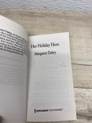Her Holiday Hero By Margaret Daley Paperback Book
