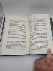 The UFO Guidebook ASPECT OF OFOLOGY by Simon Mennick & Norman J. Briazack 1978