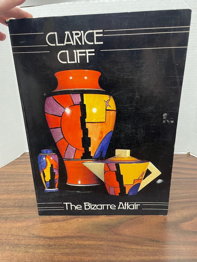 Clarice Cliff the Bizarre Affair Griffin Meisel 1988 Art Pottery Harry N. Abrams