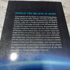 The UFO Phenomenon: Should I Believe?: Should I Believe? by Davis, Robert