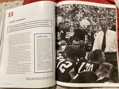 SPORTS ILLUSTRATED GREATEST FEATS,UNFORGETTABLE ACCOMPLISHMENTS,174 PAGES/NO PH